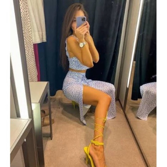 NWT Zara Purple Ditzy Floral Crop Top And Midi Slip Skirt Women’s Set Sz XS - Picture 12 of 12